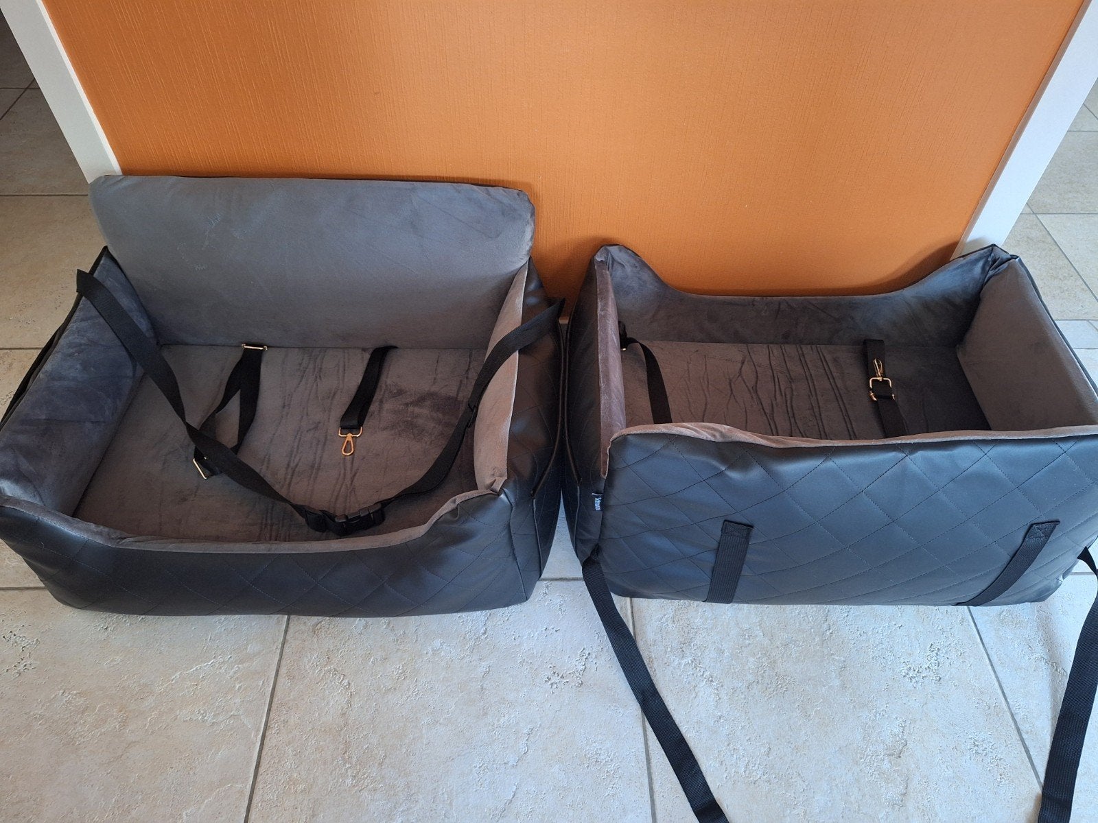 2 hondenmanden voor auto, Animaux & Accessoires, Paniers pour chiens, Enlèvement, Comme neuf, Cuir