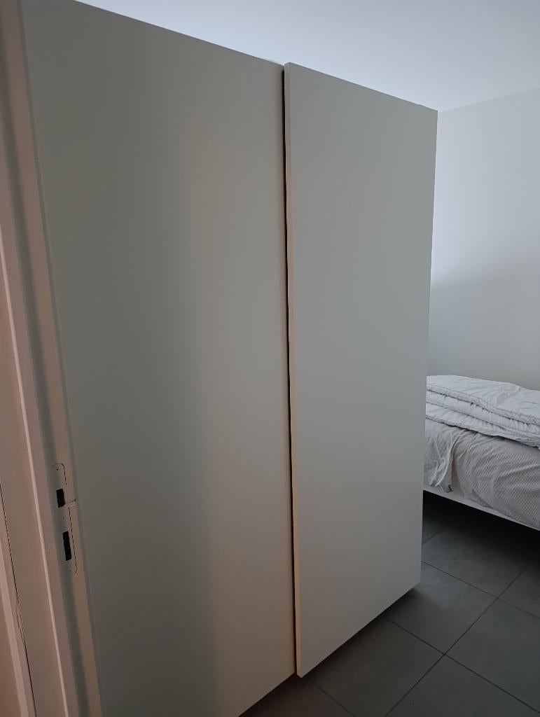 Hasvik schuifdeuren, Ophalen