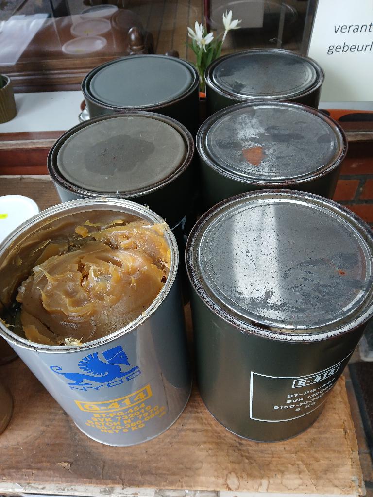 Smeervet, karrevet, Ophalen