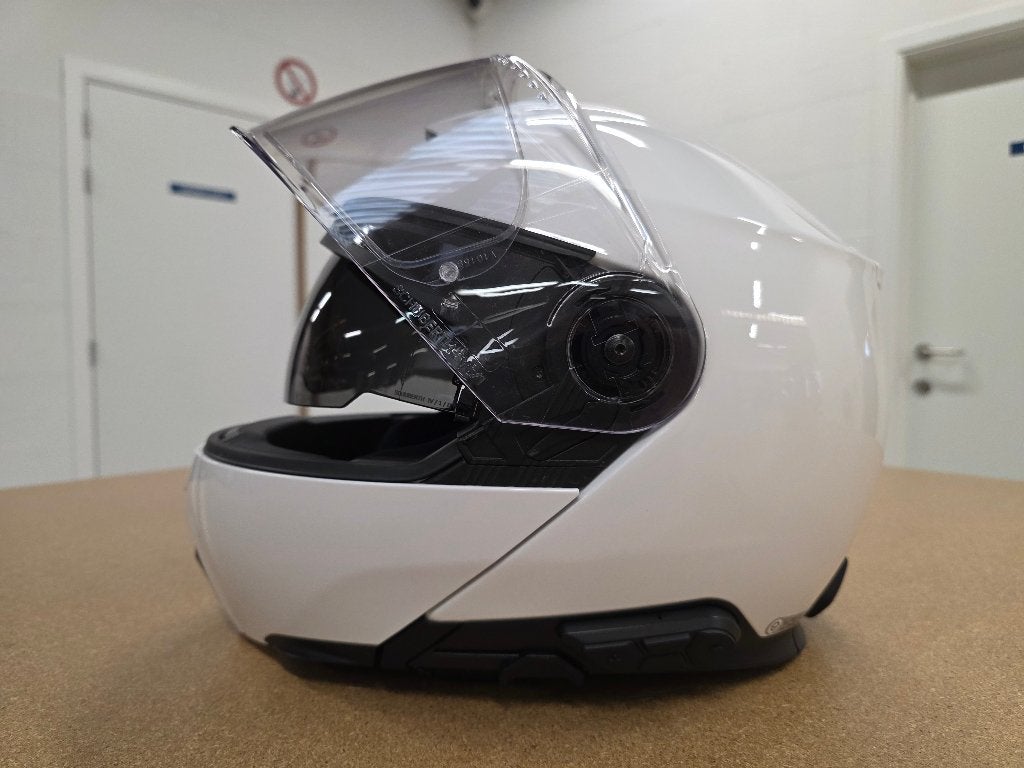 Schuberth C5 systeemhelm M/57 + Sena SC2 – nieuwprijs €979, Motoren, M, Systeemhelm, Tweedehands, Ophalen