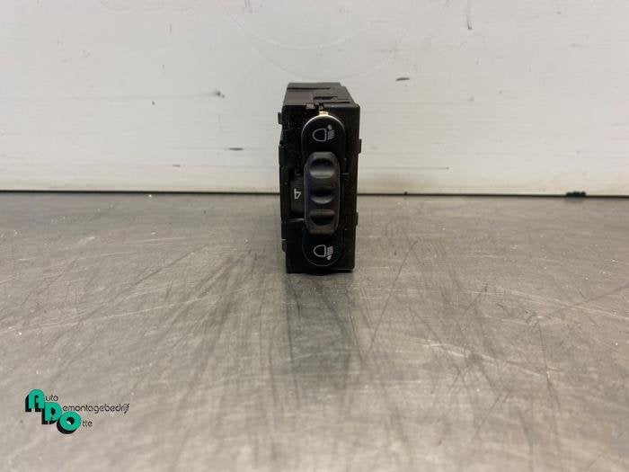 Schakelaar Koplamp Ihv van een Opel Movano (Movano 00-), Gebruikt, -, -, Opel