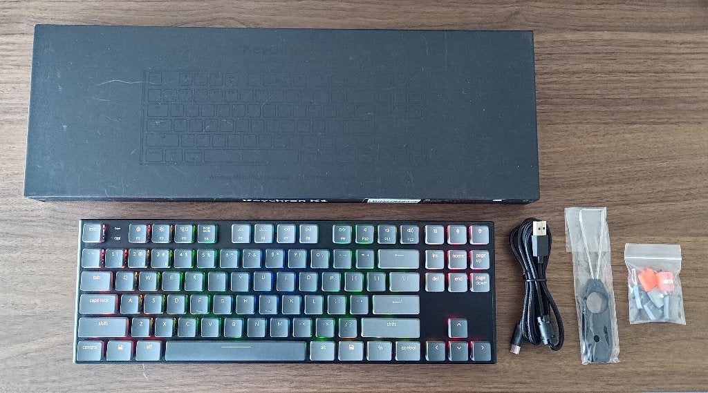 Keychron K1 v4 - Wireless QWERTY Mechanical RGB Keyboard, Computers en Software, Keychron, Ophalen of Verzenden, Zo goed als nieuw