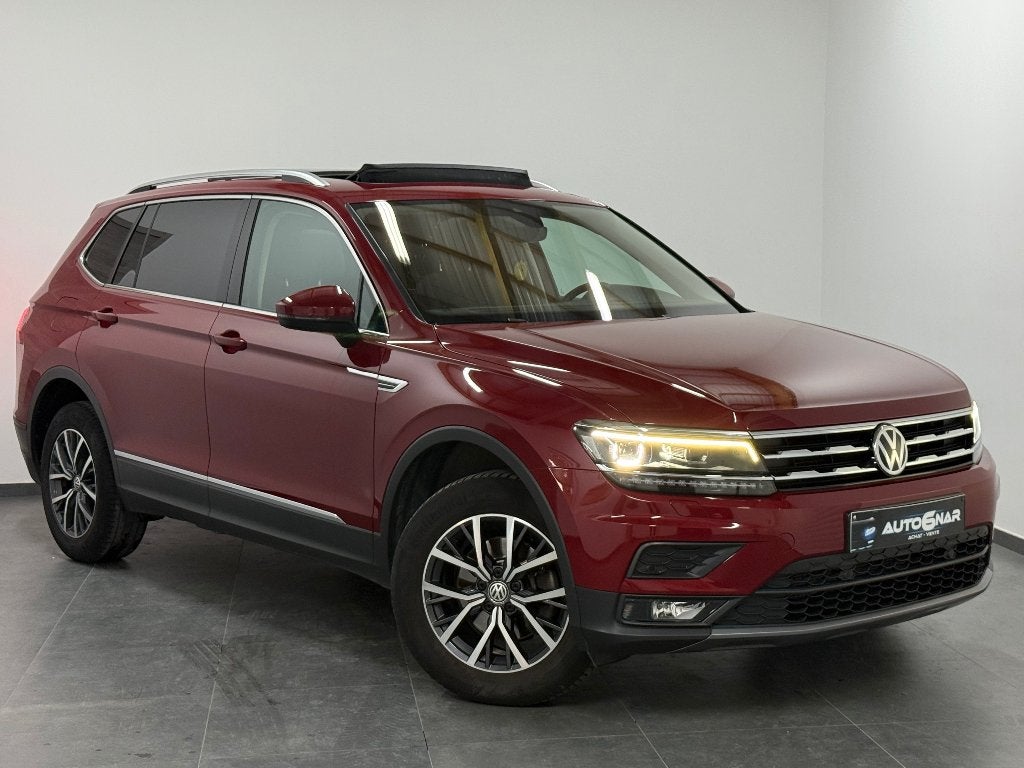 Volkswagen Tiguan Allspace 1.5 TSi DSG Euro6d Carnet 1erMain, Autos, Rouge, Cuir et Alcantara, Achat, Entreprise
