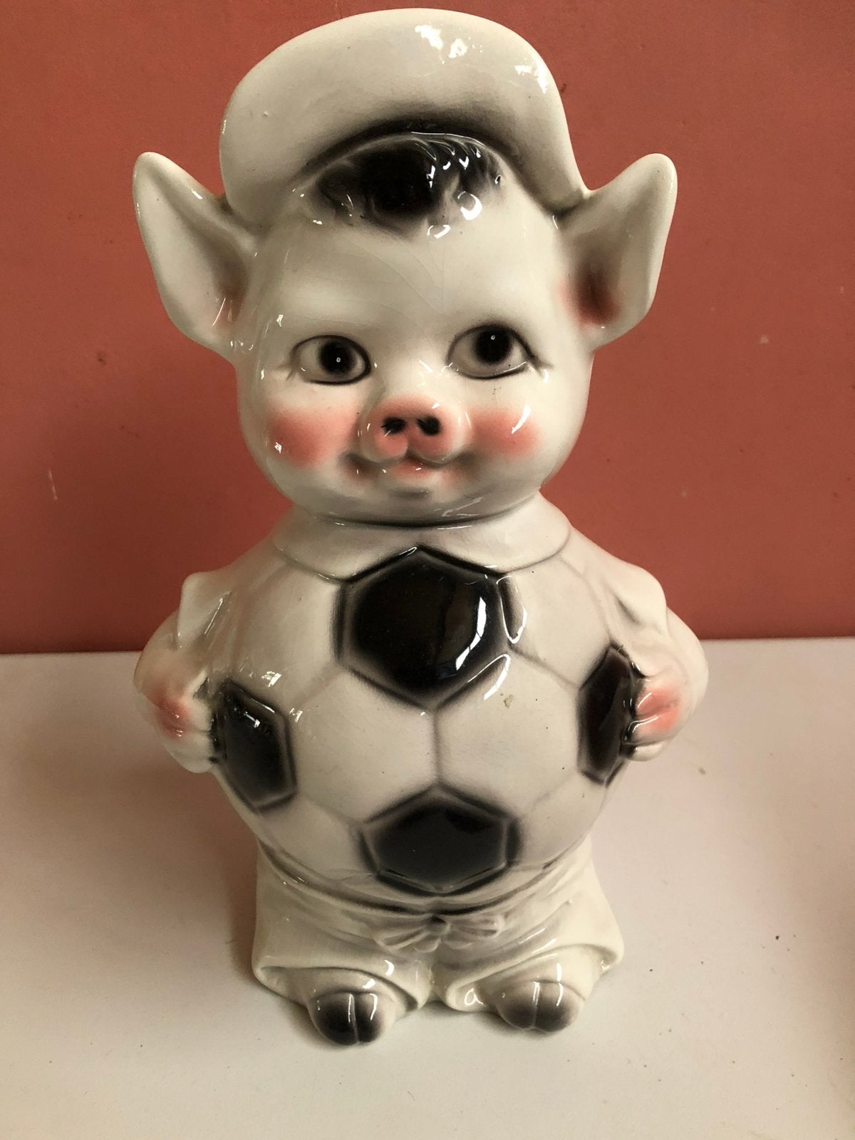 Spaarvarken voetbal, Collections, Tirelires, Enlèvement, Comme neuf, Pierre, Poterie ou Céramique, Animal