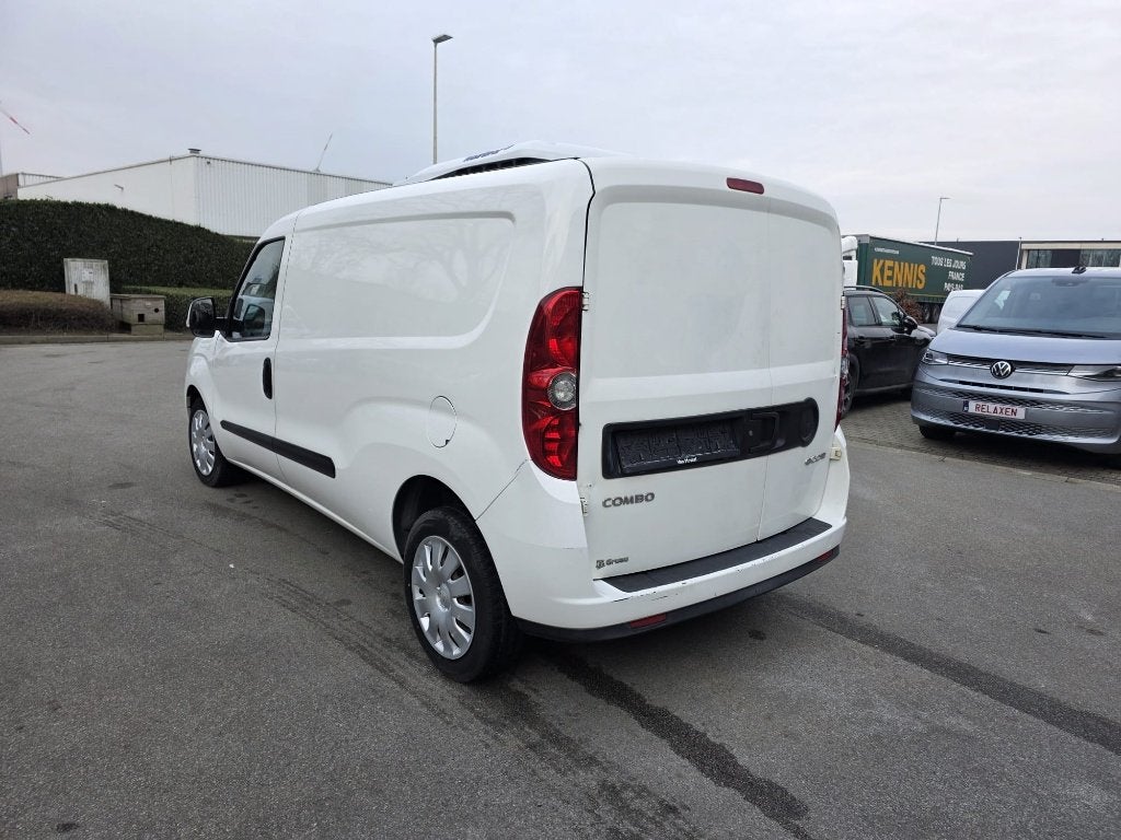 Opel Combo (Stock ID 01368) — 4