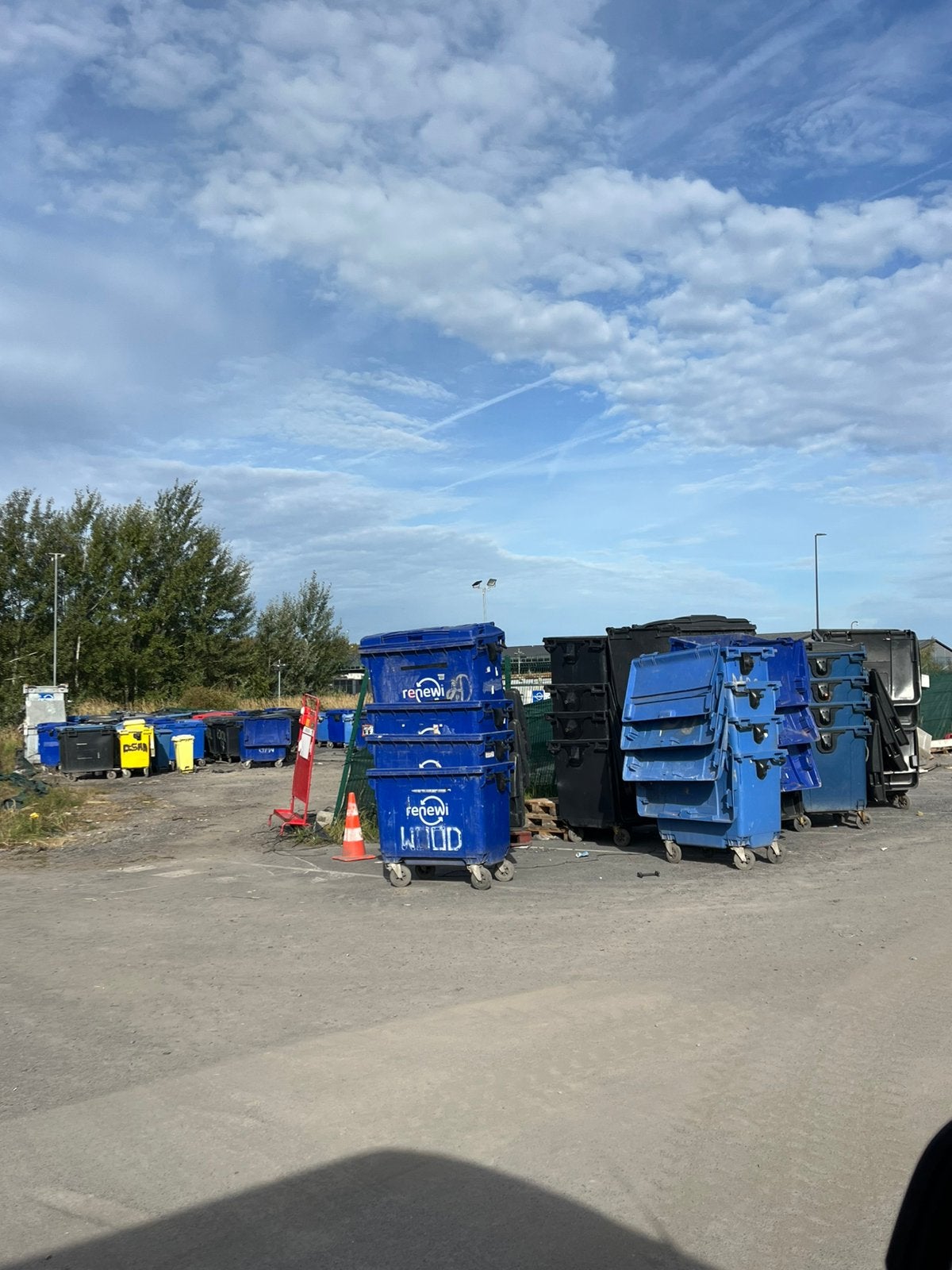 Poubelle sur roulettes, Enlèvement