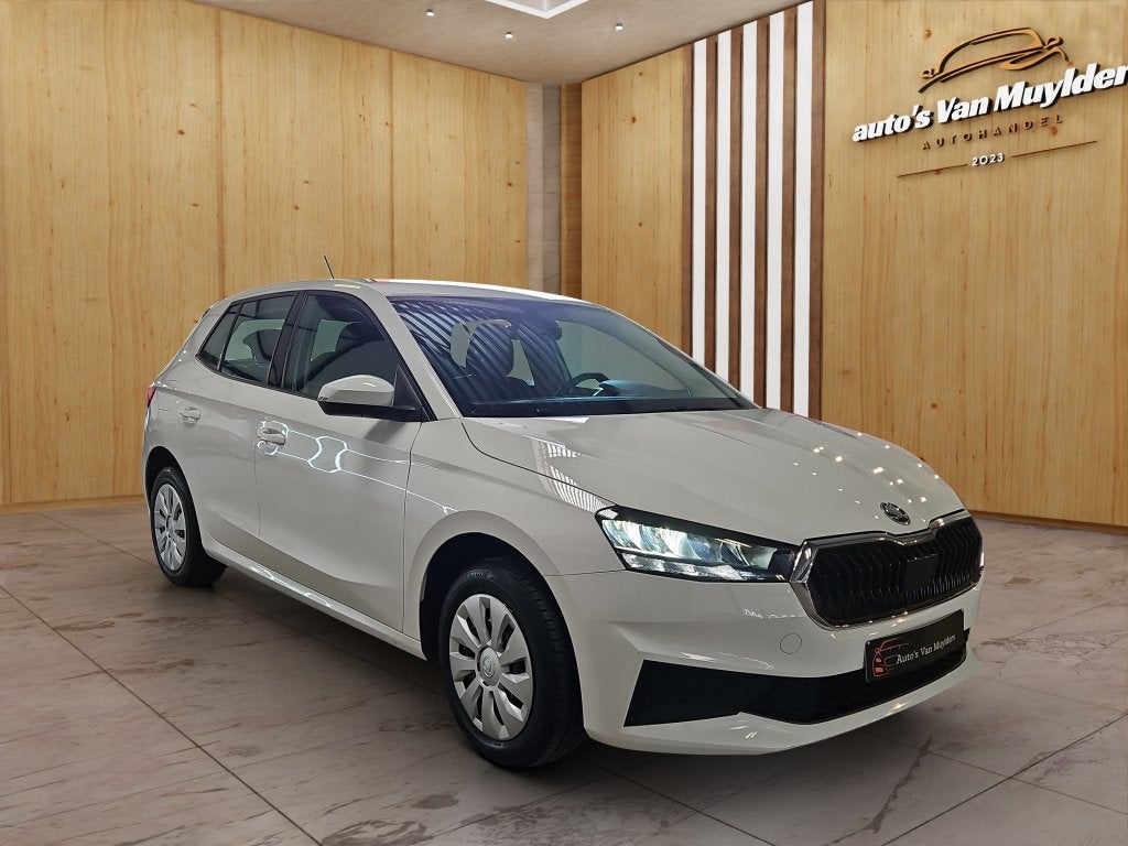 Skoda Fabia 2022   40000km  benzine   12 maanden garantie, Auto's, Voorwielaandrijving, Stof, 48 kW, Wit