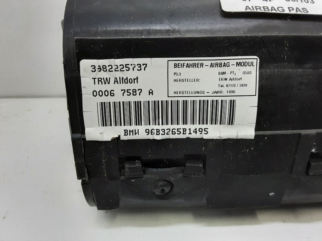 AIRBAG PASSAGER BMW 5 serie (E39) (3982225737), Autos : Pièces & Accessoires, Utilisé, BMW, Petuelring 130
80809  München, DE