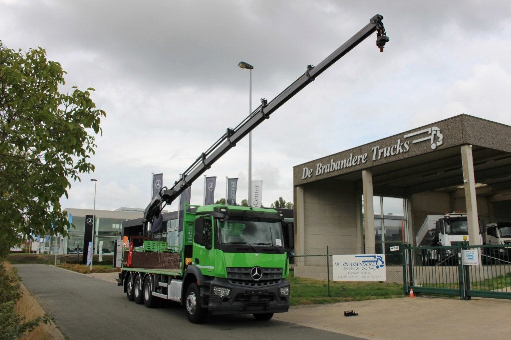 Mercedes 3240 AROCS 8x4 - 2019 - 144.300 km - EURO 6, Auto's, Vrachtwagens, Automaat, Euro 6, Mercedes-Benz, Bedrijf
