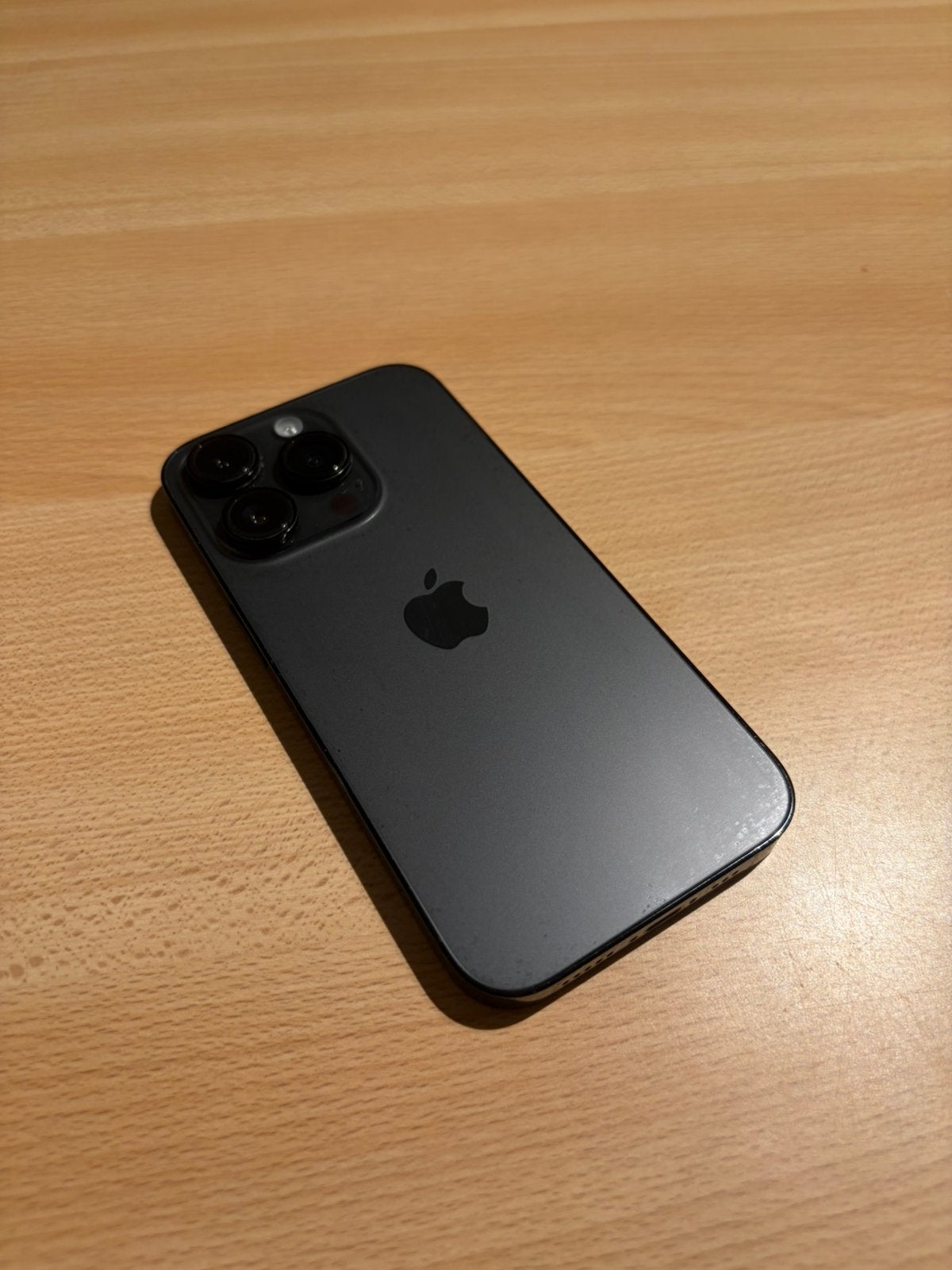 iPhone 14 pro, 77 %, Enlèvement, Utilisé, Noir