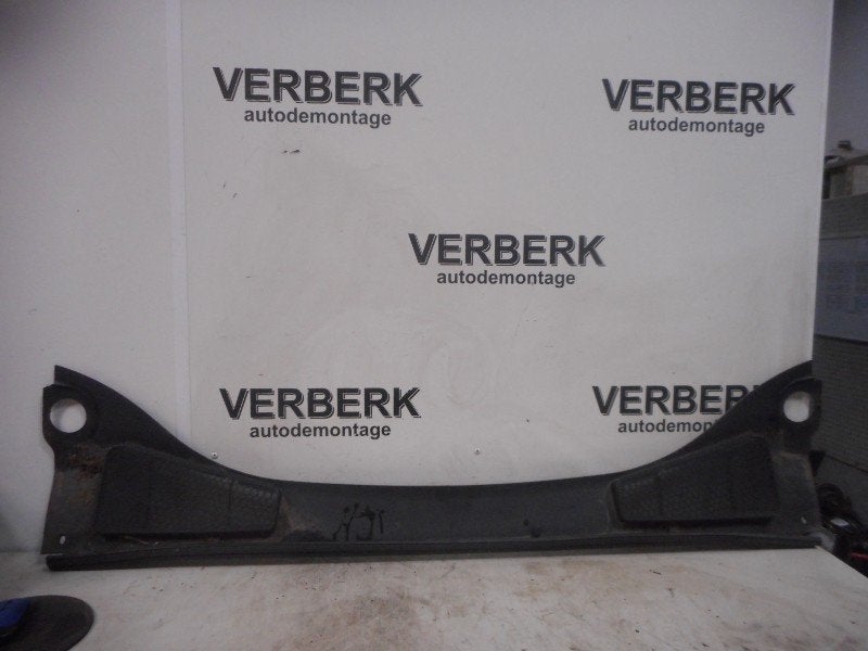 BAIE DE PARE BRISE Ford Focus (01-1970/-) (bm51ap2216af), Utilisé, Ford