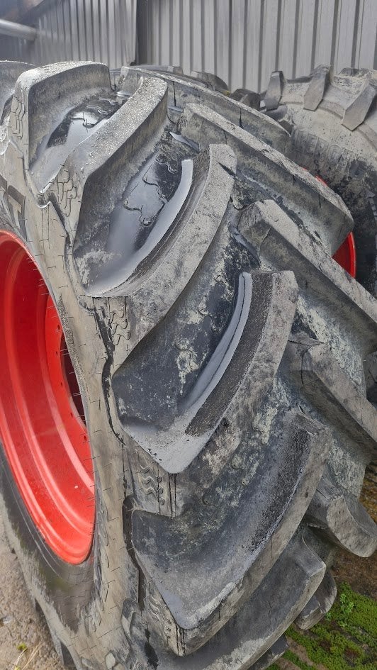 Roues 650-65R42, Articles professionnels, Enlèvement