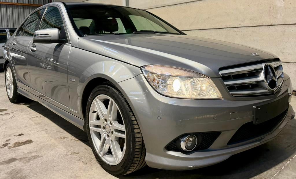 Mercedes C220CDI PACK AMG 76.000km, Autos, Mercedes-Benz, Achat, Boîte manuelle, Entretenue par le concessionnaire, Noir