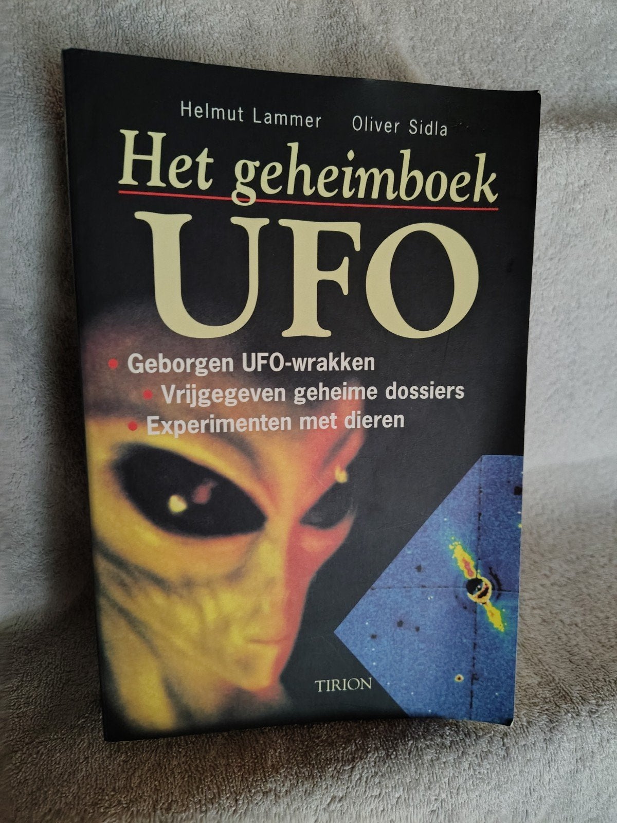 het geheimboek ufo, Boeken, Ophalen of Verzenden