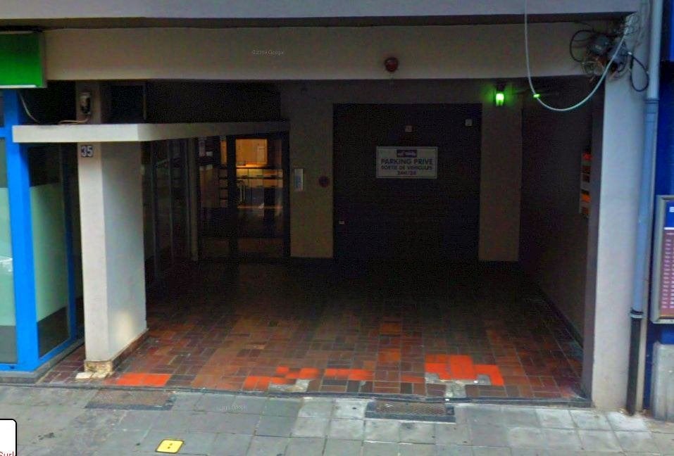 Parking intérieur à louer en Outre-Meuse, proche du centre, Immo, Liège (ville)