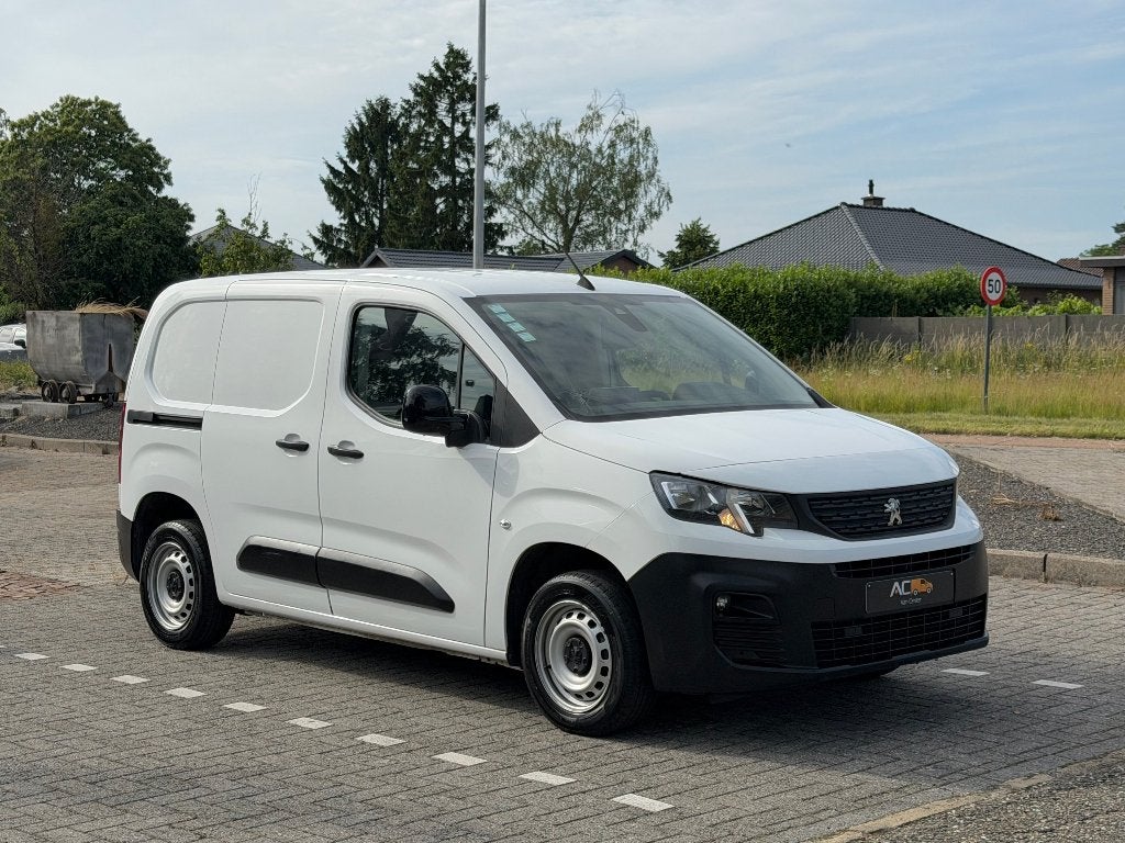 ✅Peugeot Partner 1.5HDI /Garantie/Caméra/Croisière/2022, Autos, 75 kW, Euro 6, Entreprise, 3 places