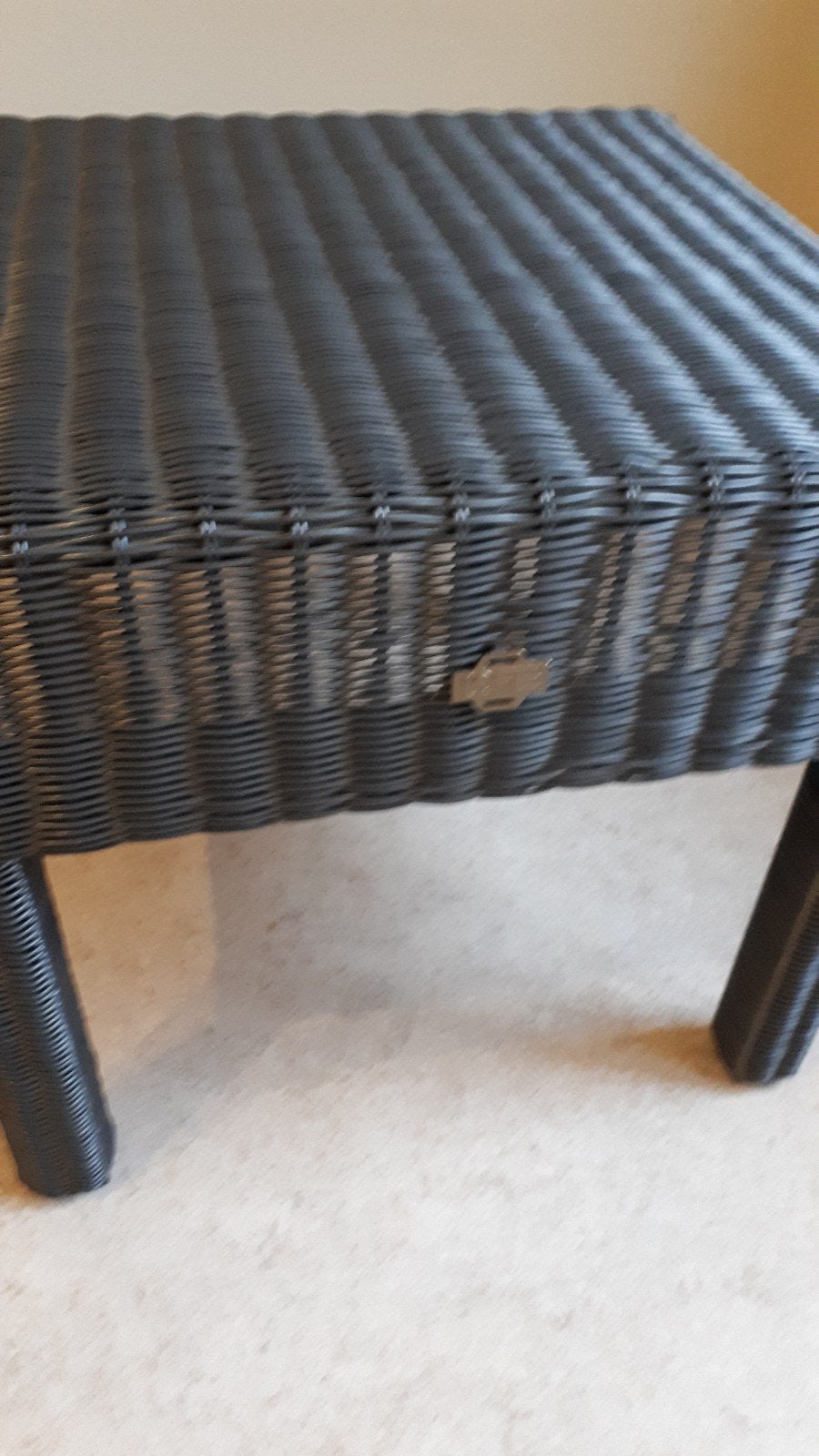 zeer stevig blauw rotan.krukje zeer goede staat, Huis en Inrichting, Ophalen of Verzenden