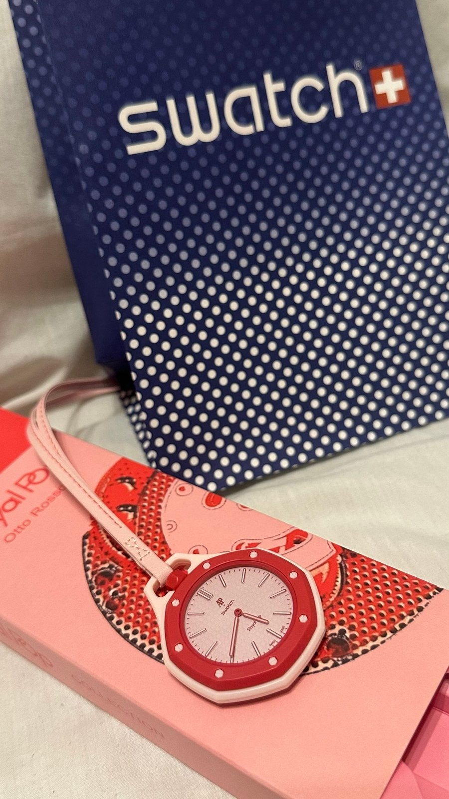 Audermars Piguet X swatch royal pop, Bijoux, Sacs & Beauté, Montres | Enfants, Enlèvement ou Envoi, Neuf, Garçon ou Fille