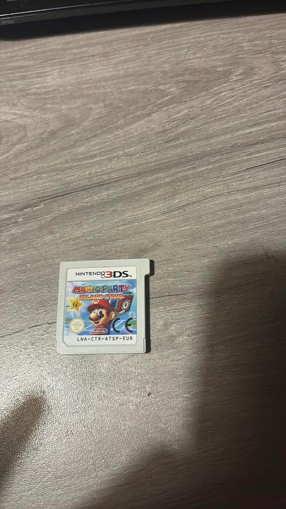 Mario party eiland tour, Games en Spelcomputers, Games | Nintendo 2DS en 3DS, Online, Gebruikt, Vanaf 18 jaar, Overige genres