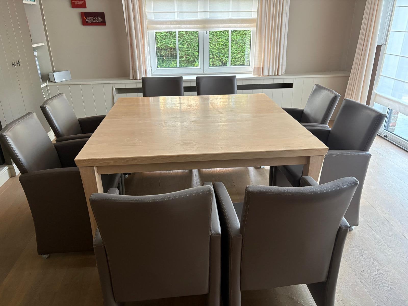 Eetkamer tafel + 8 stoelen, Ophalen, Gebruikt, Karel Mintjens, 6 tot 8 stoelen