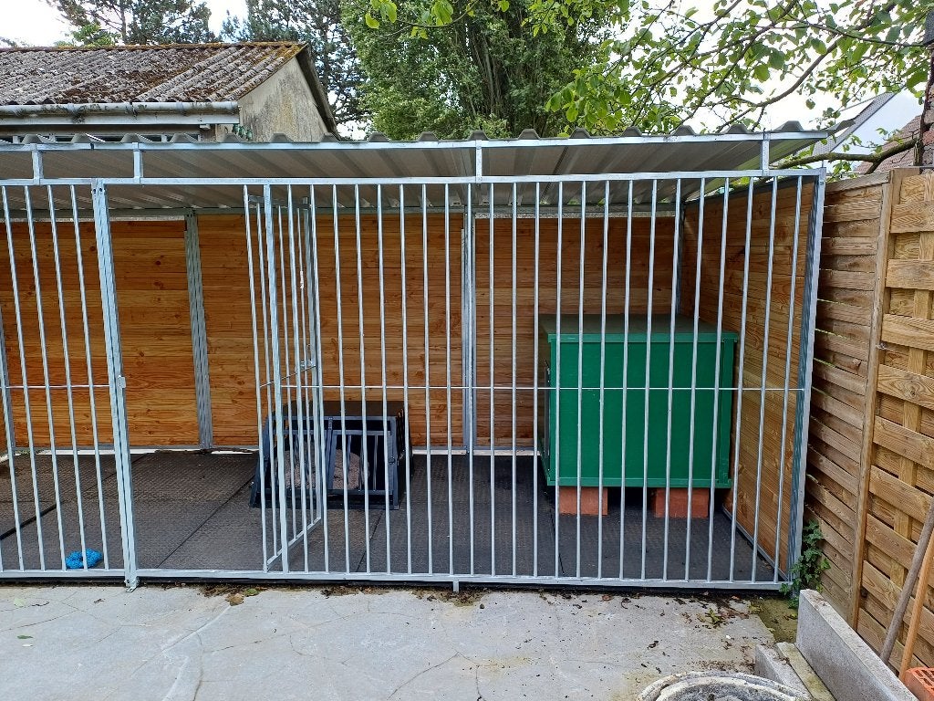 hondenkennel, Dieren en Toebehoren, Ophalen, Hondenkennel, 110 cm of meer, 100 cm of meer