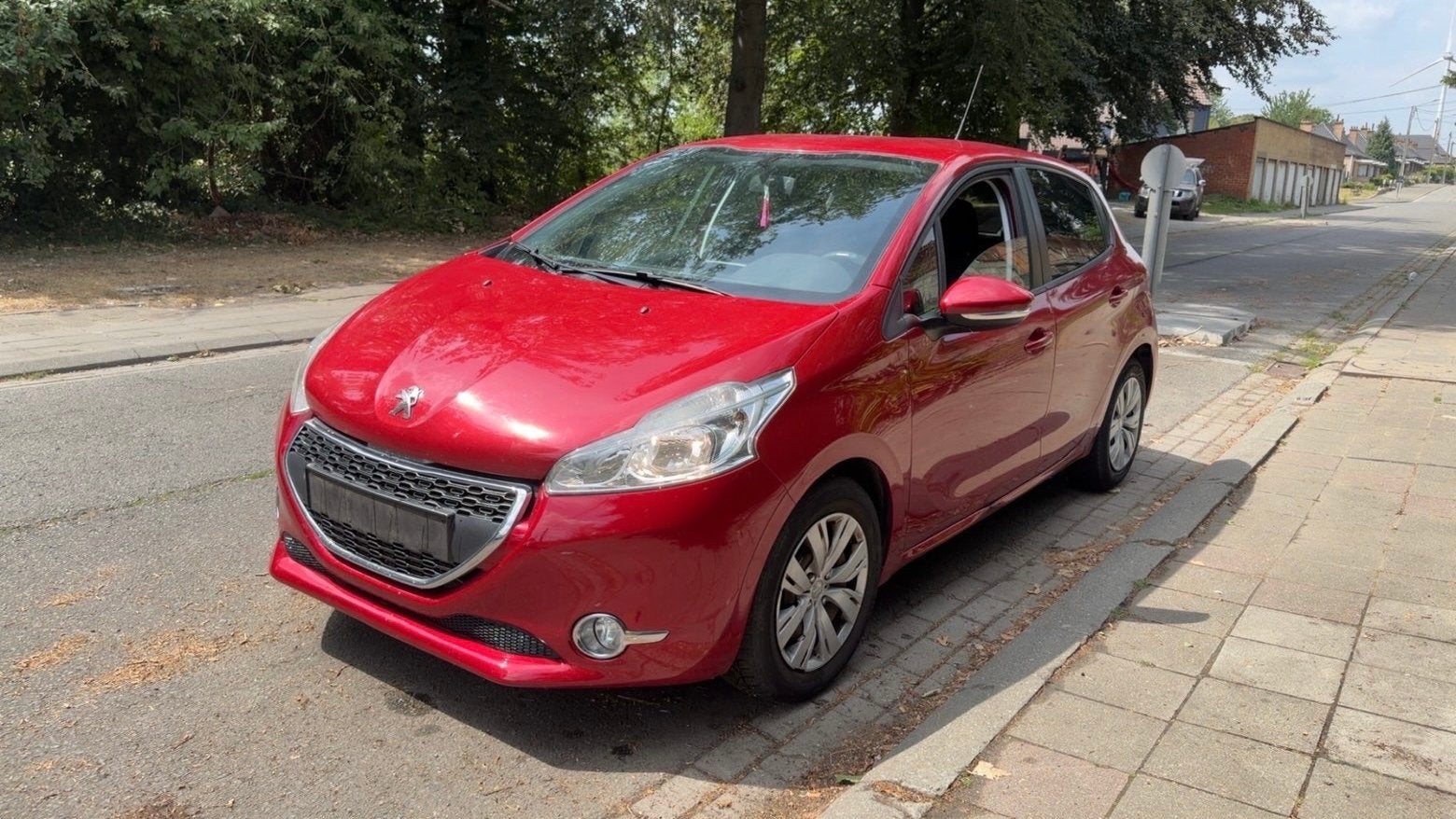 Peugeot 208, année 2015, 160 000km essence, Autos, Achat, Particulier, Essence
