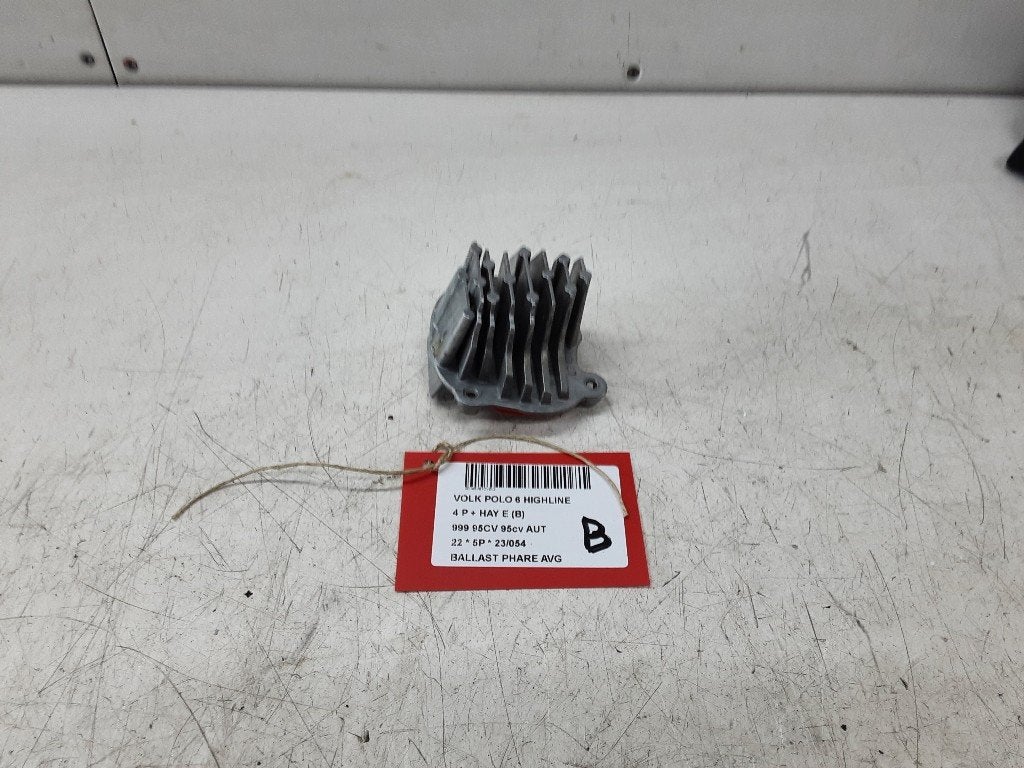 BALLAST DE PHARE XENON GAUCHE Polo VI (AW1) (90191410), Volkswagen, Mevr. I. Hauben, Utilisé, Rue de l'Espoir 34 34
4030  GRIVEGNÉE, BE
