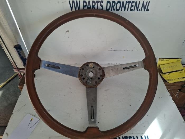 Volant d'un Alfa Romeo Giulia, Autos : Pièces & Accessoires, -, 3 mois de garantie, Utilisé, Alfa Romeo