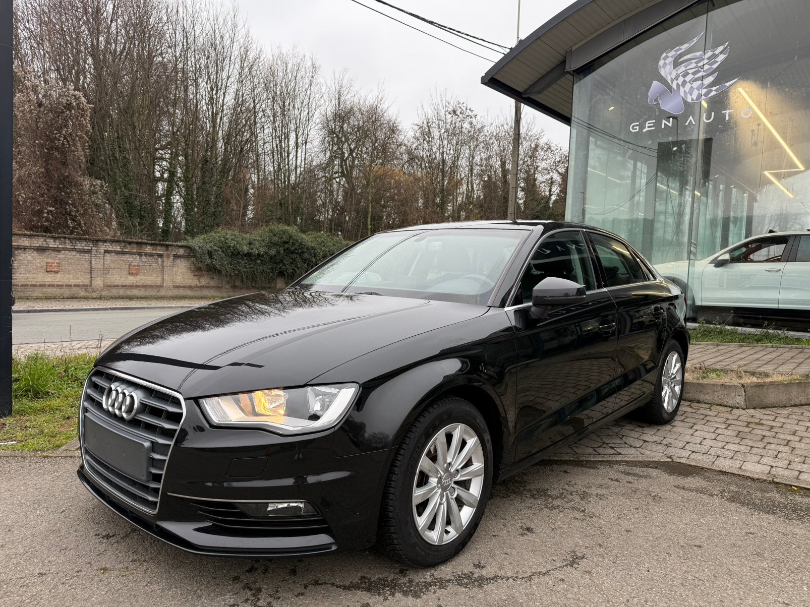 Audi A3 1.6 TDi Attraction Cuir * 12 MOIS GARANTIE *, Autos, Cuir, Achat, Euro 6, Entreprise