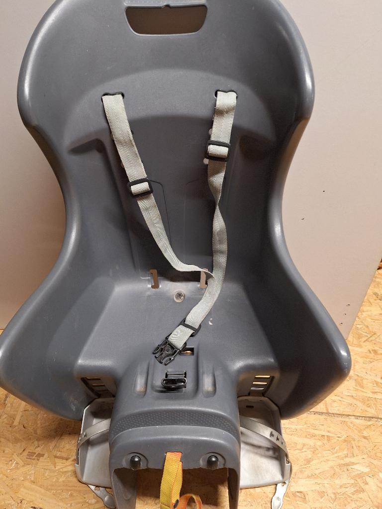 Fietsstoel, Fietsen en Brommers, Fietsaccessoires | Fietsstoeltjes, Achterzitje, Polysport, Ophalen, 15 t/m 25 kg