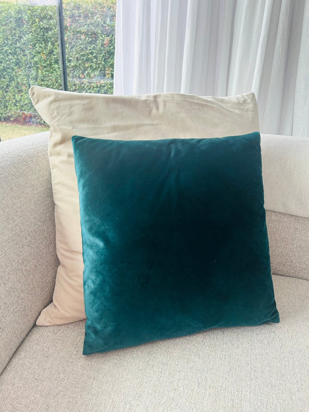 Parure de coussin en velours écru 60 cm turquoise 40 cm, Maison & Meubles, Accessoires pour la Maison | Coussins, Enlèvement ou Envoi