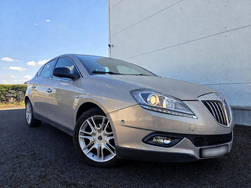 Lancia Delta 1.6D multiJet/FULL=NAVI+CLIM+LEDER+LED/EURO 5, Auto's, Lancia, Euro 5, Beige, 4 cilinders, Beige