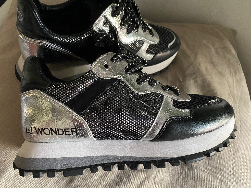 Liu jo sneakers, Ophalen, Liu Jo, Zwart, Zo goed als nieuw