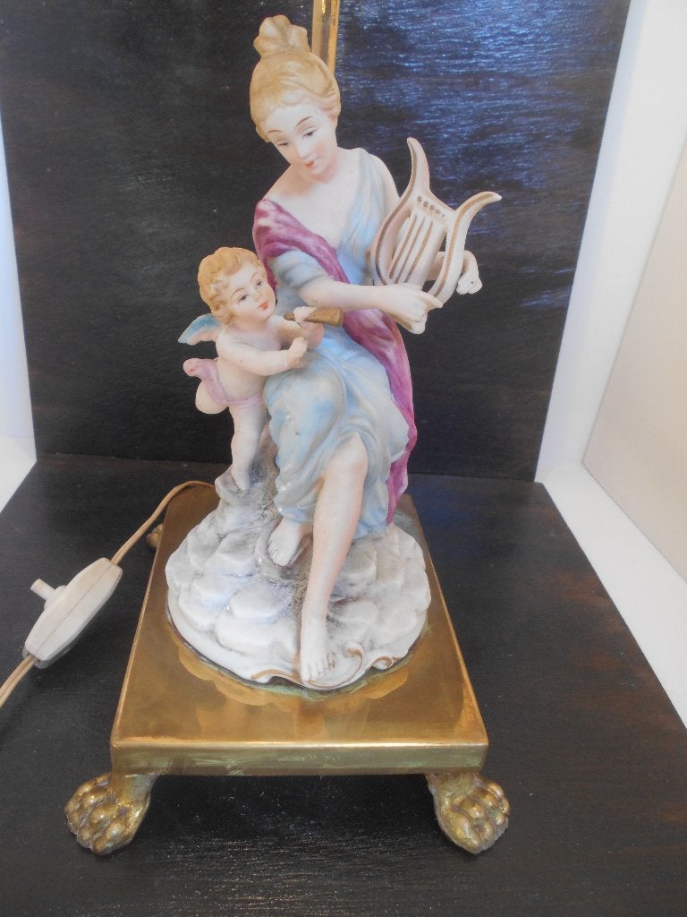 ancienne lampe  joueuse lyre cherubin ,pied cuivre, Antiquités & Art, Enlèvement