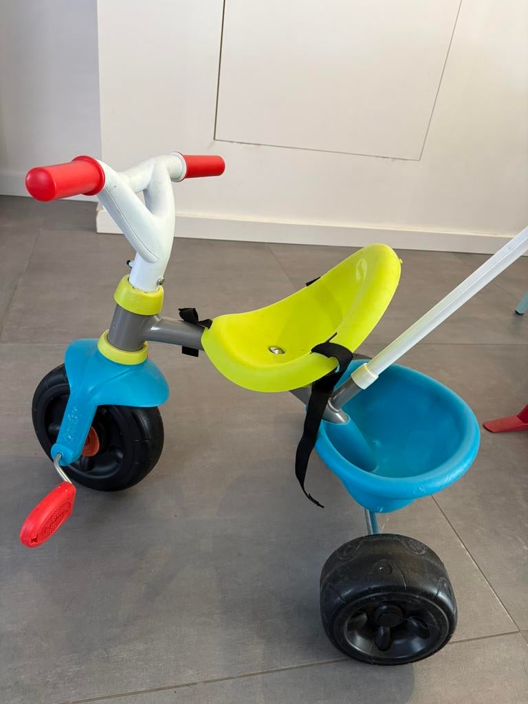 Tricycle Smoby, Enlèvement, Utilisé, Tige de poussée