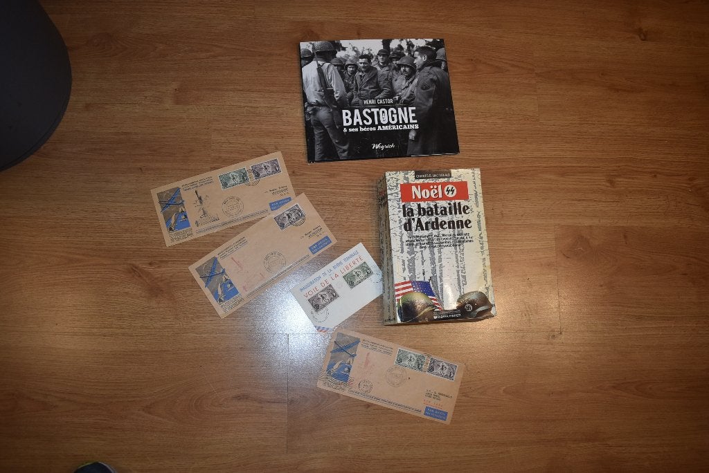 lot ww2, Envoi, Armée de terre, Casque ou Béret