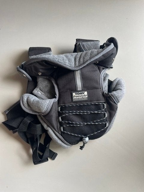 Draagzak Tomy Freestyle 0-12 maanden tot 9,5 kg, Overige merken, Gebruikt, Ophalen of Verzenden, Buik