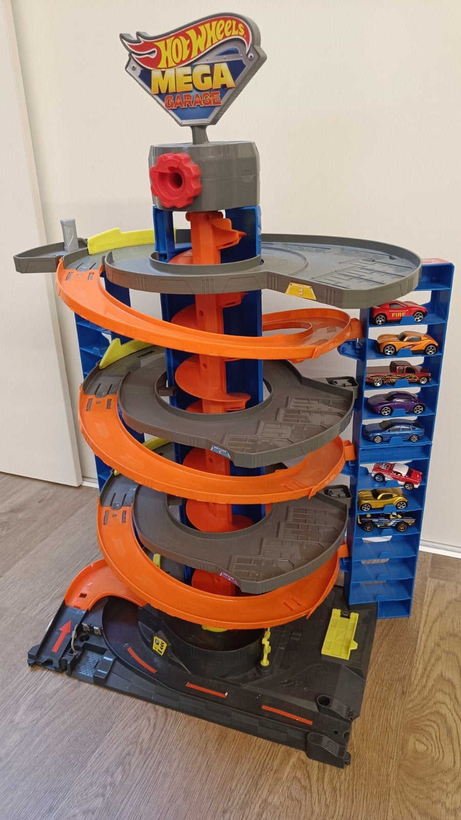 Hot Wheels ultimate garage met auto's, Ophalen, Hot Wheels