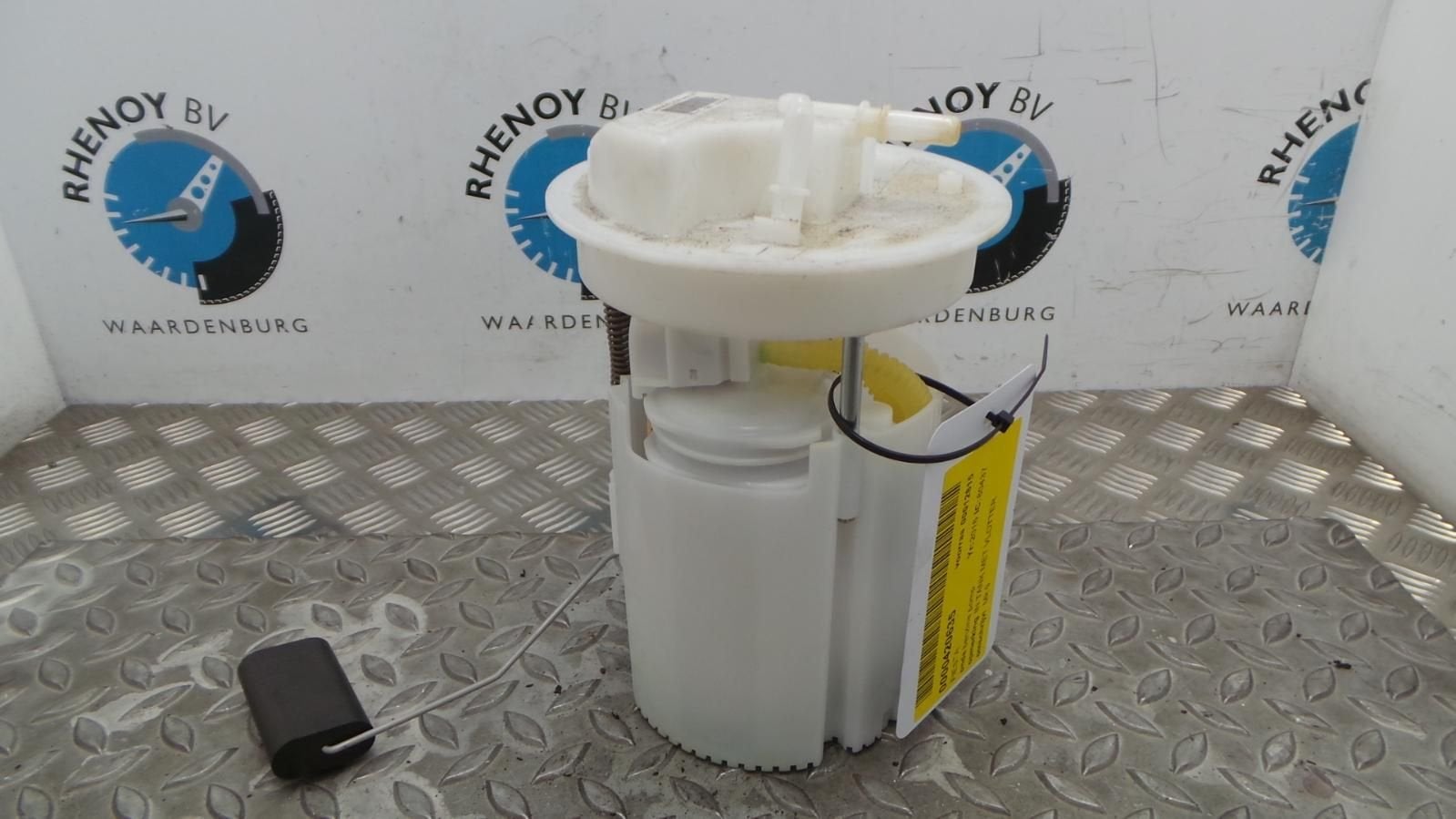 FORD FIESTA BRANDSTOF POMP (IN TANK)  2016, Ophalen of Verzenden, Gebruikt, ARN erkend