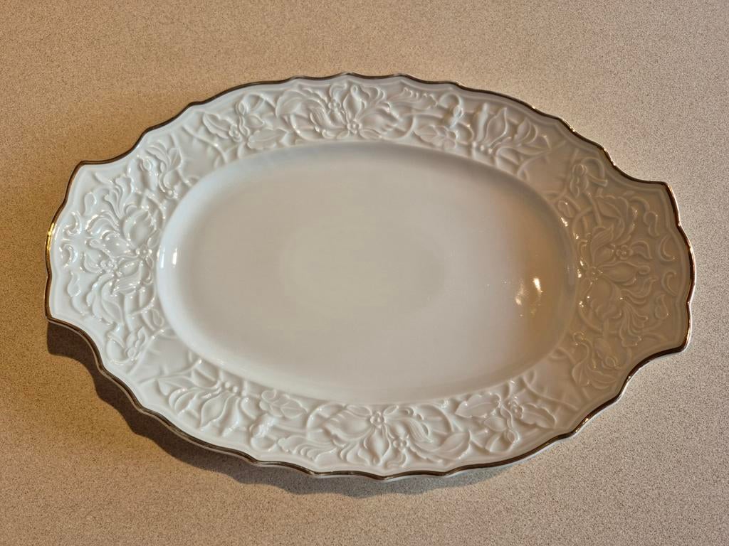 Mitterteich Bavaria Germany wit porselein schaal; L 35cm, Ophalen of Verzenden