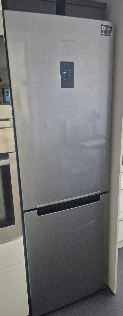 Samsung koel-vriescombinatie No Frost, Elektronische apparatuur, Koelkasten en IJskasten, 200 liter of meer, Ophalen, Gebruikt