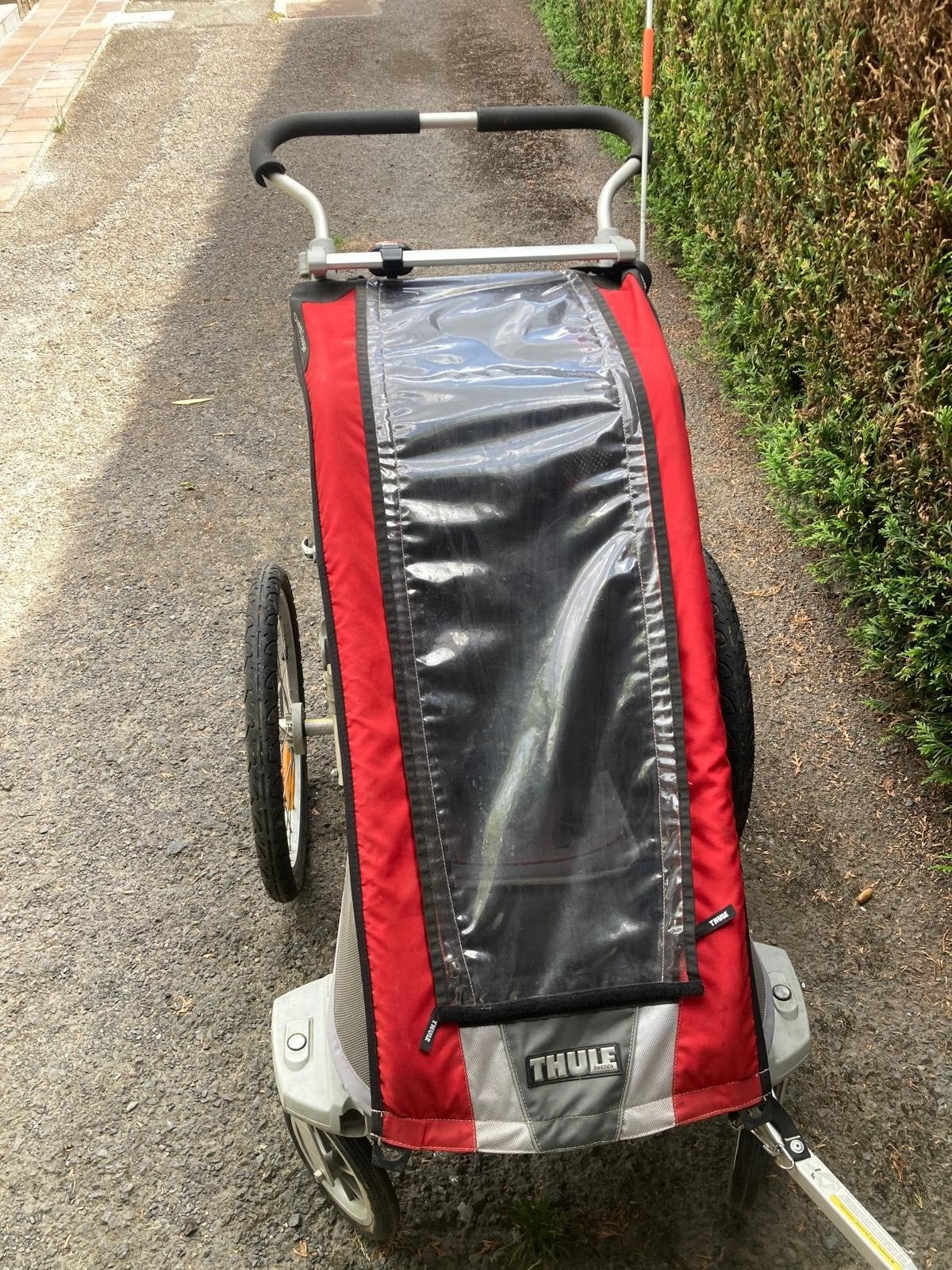 Prachtige Thule fietskar, smal formaat, Fietsen en Brommers, Fietsaccessoires | Aanhangwagens en Karren, Ophalen, Gebruikt, Opvouwbaar