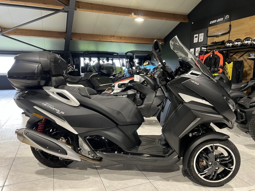 Peugeot Metropolis METROPOLIS 400 ABS SW, Motos, Scooter, Entreprise, 400 cm³, 12 à 35 kW