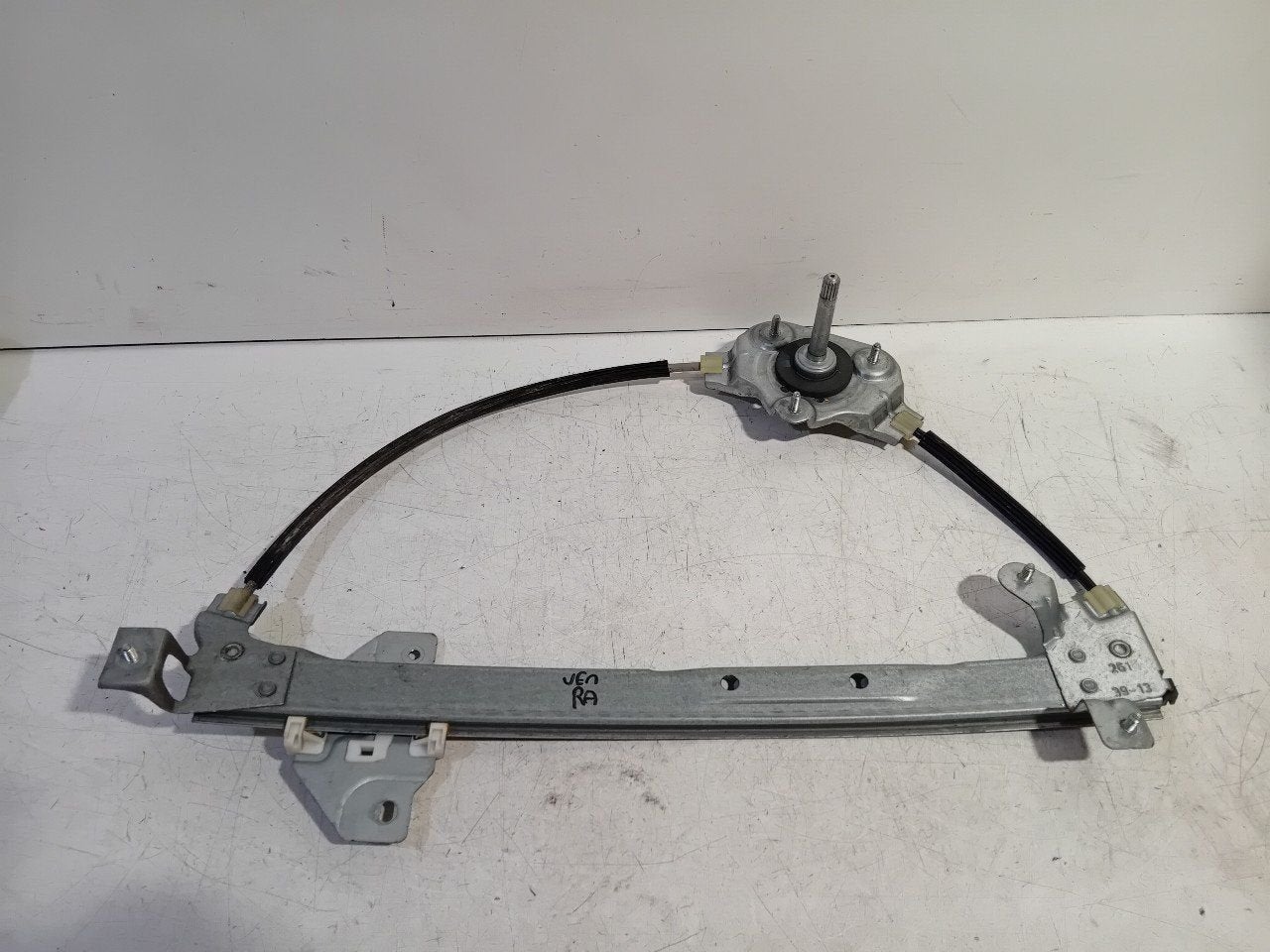 Raammechaniek rechts achter Renault Zoé, Onderdelen@venauto.nl, Van der Ven Autorecycling B.V., Gebruikt, Ettenseweg 76, 4706 PB Roosendaal, The Netherlands