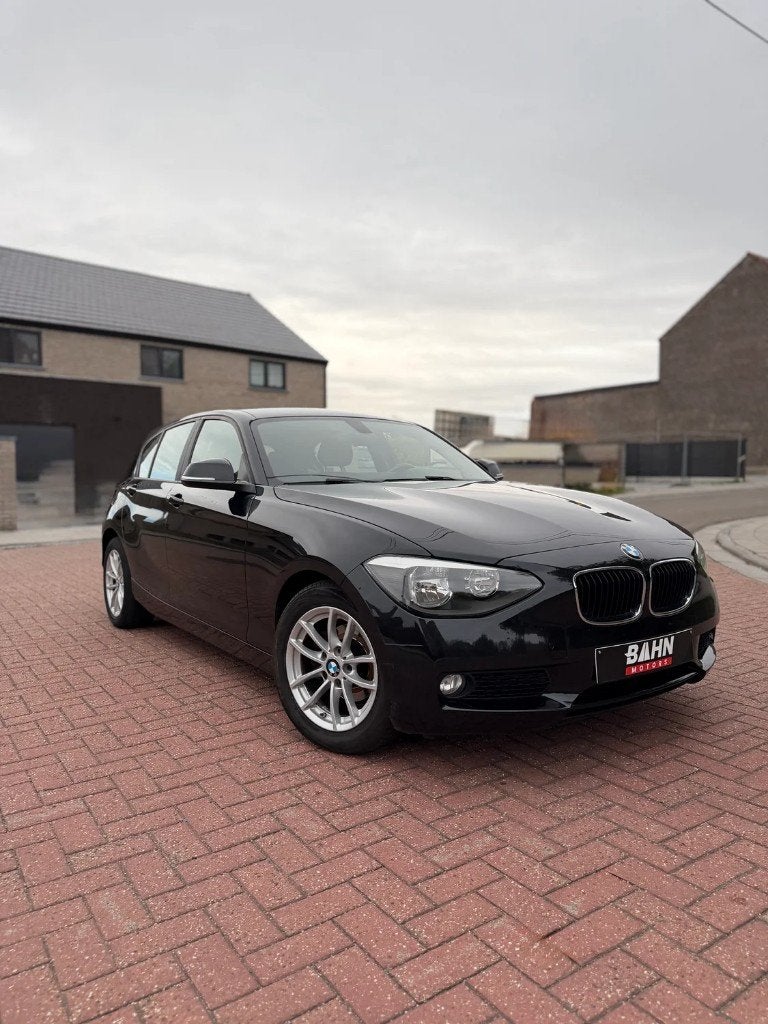 BMW 1-serie (128.000 KM), Auto's, 1 Reeks, Zwart, Bedrijf, Te koop