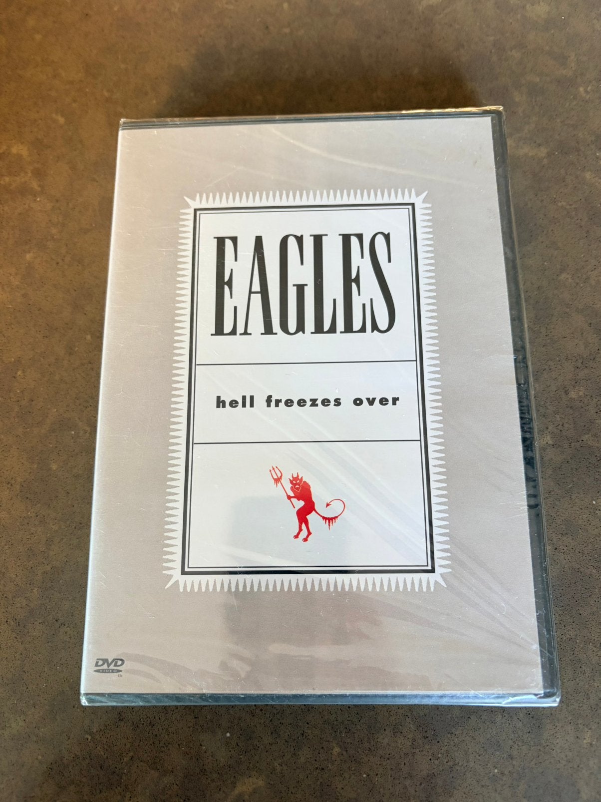 DVD Eagles Hell Freezes Over (sealed), Engels, Inclusief doosje, Alle leeftijden, Ophalen of Verzenden