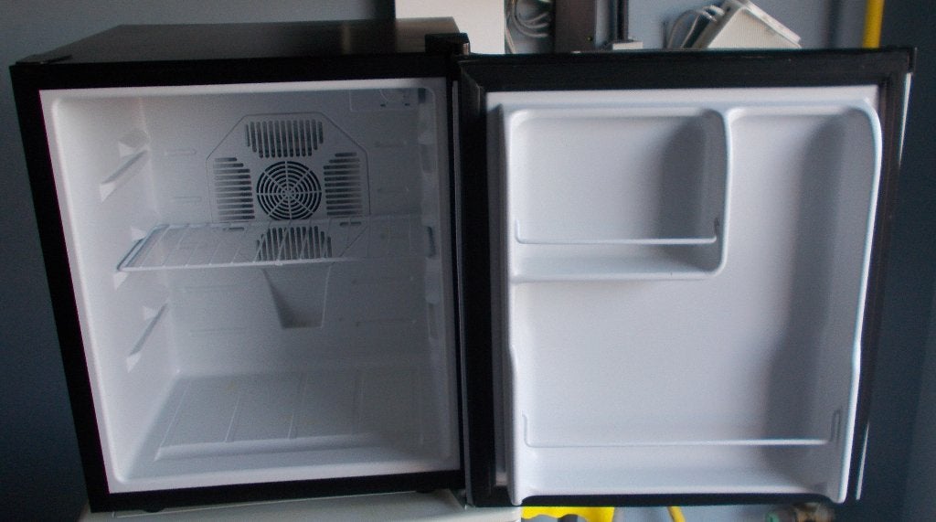 Koelkastje voor kot student ideaal  Candor, Electroménager, Réfrigérateurs & Frigos, Classe énergétique A ou plus économe, Moins de 45 cm