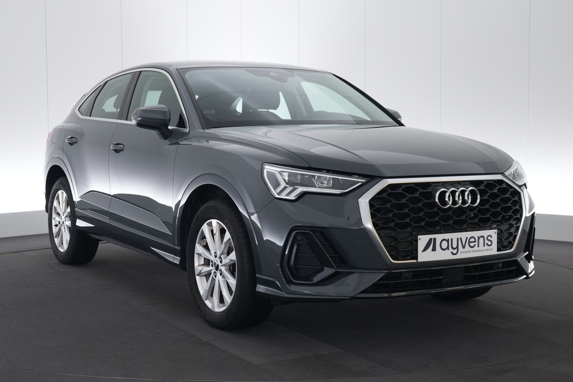 (2CJL920) AUDI Q3 SPORTBACK, Auto's, Stof, Gebruikt, https://public.car-pass.be/vhr/bd810e51-f9ad-457c-ad8b-060d99be9816, Plug-in hybride