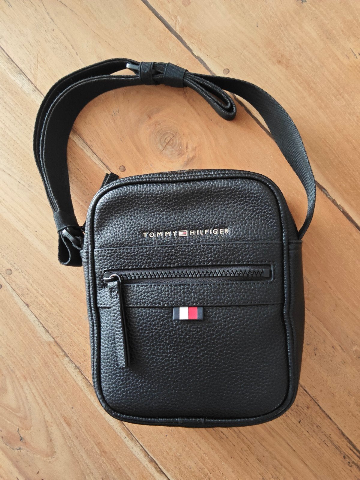 Originele Tommy Hilfiger Heren Schoudertas / Crossbody Bag, Handtassen en Accessoires, Tassen | Schoudertassen, Ophalen of Verzenden