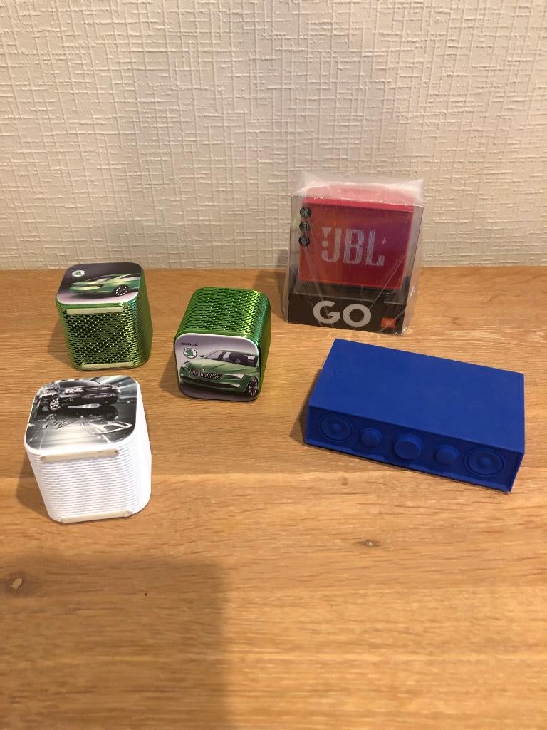 Bluetooth Speakers - Draadloos, Ophalen of Verzenden, Bluetooth, Zo goed als nieuw